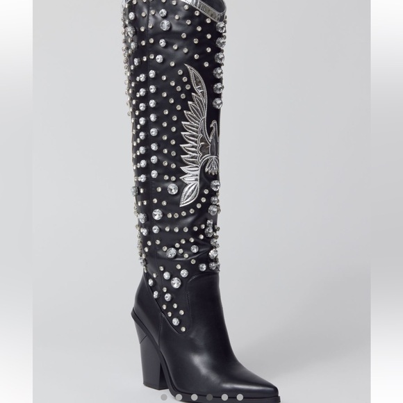 UO Studed tall black cowboy boots size 9 - Picture 4 of 6